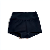 The Eco Sustainable Bottom with Tencel is a pair of sustainable shorts manufactured in Canada, designed to combine environmental responsibility with everyday versati