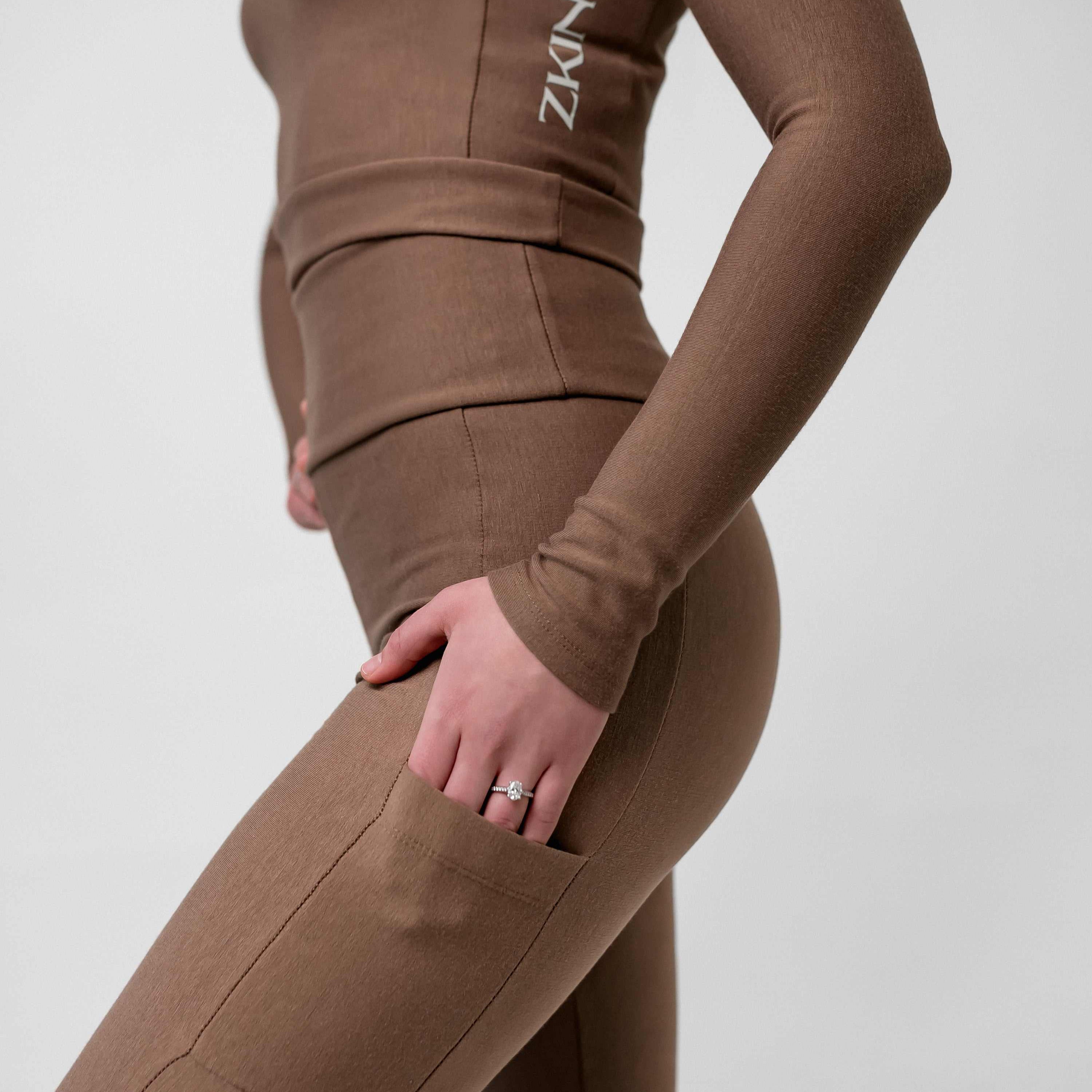 Eco bamboo leggings made in Canada with sustainable fabric